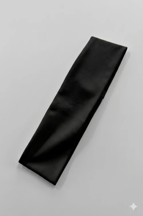 packshot-opaska-rymki-czarna.png