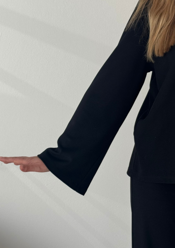 rymki-longsleeve-nina-czarny-2.png